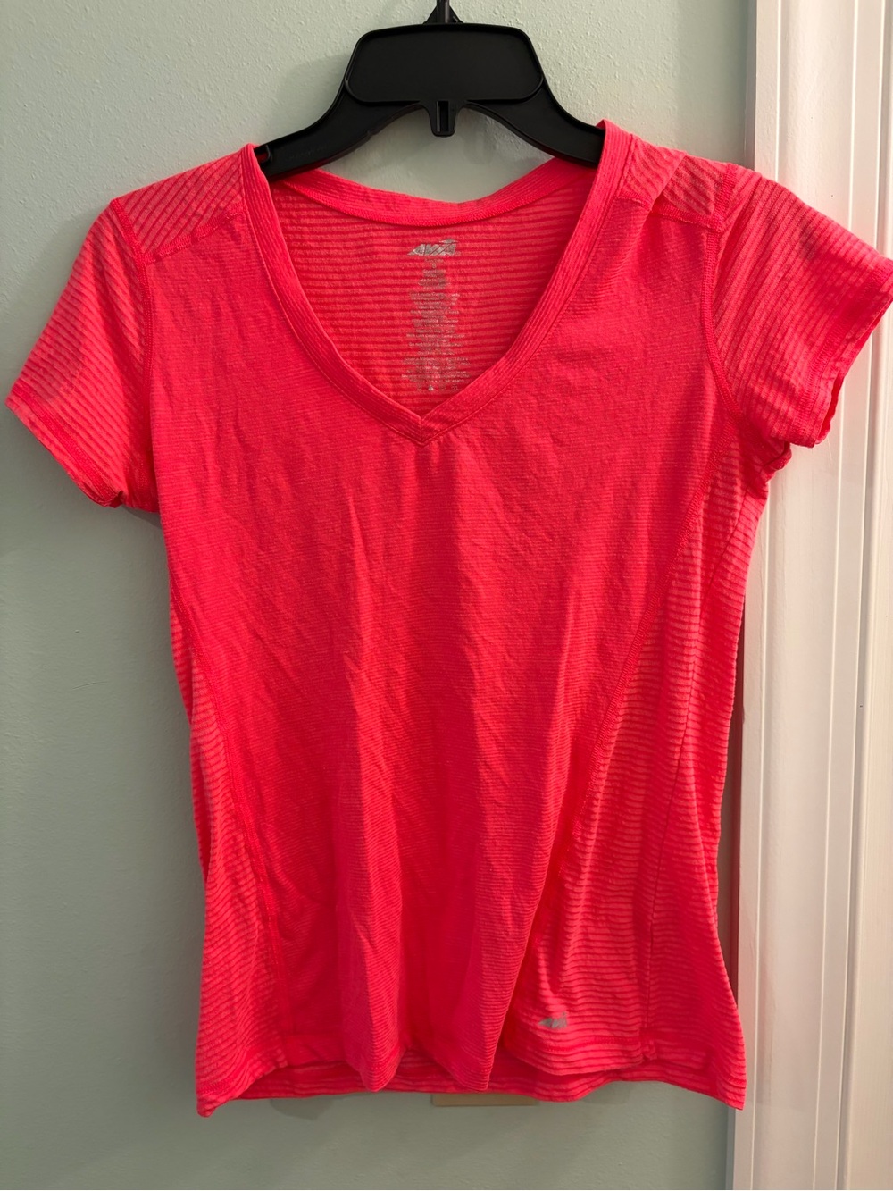 Avia V-Neck Short Sleeve Tee in Hot Pink